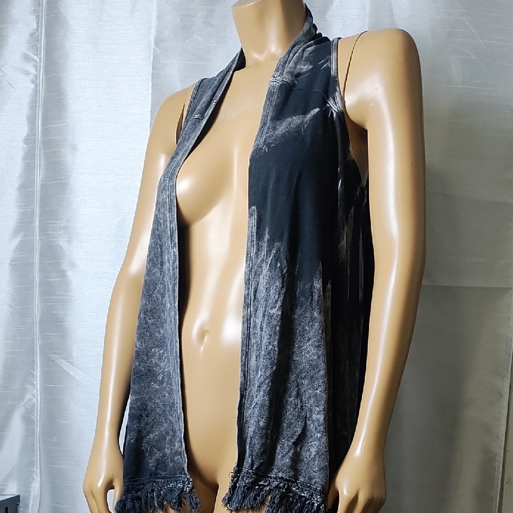 American Age Black and‎ Gray Vest